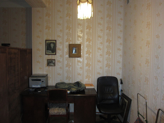 Продам двухкомнатную (2-комн.) квартиру, Кутузовский пр-кт, 23к1, Москва г
