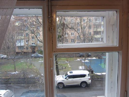 Продам двухкомнатную (2-комн.) квартиру, Кутузовский пр-кт, 23к1, Москва г