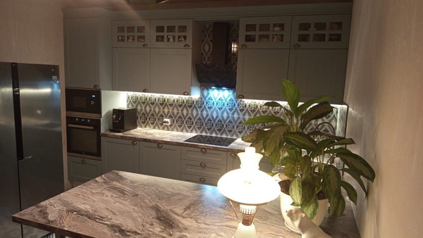 Продам многокомнатную квартиру, Старорусский пр-кт, 8к2, Шушары п