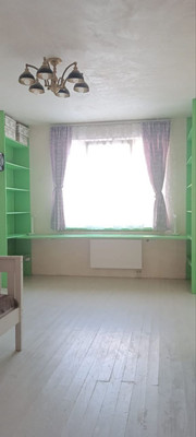 Продам многокомнатную квартиру, Старорусский пр-кт, 8к2, Шушары п