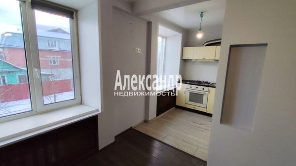 Продам двухкомнатную (2-комн.) квартиру, Маяковского ул, 5, Кировск г