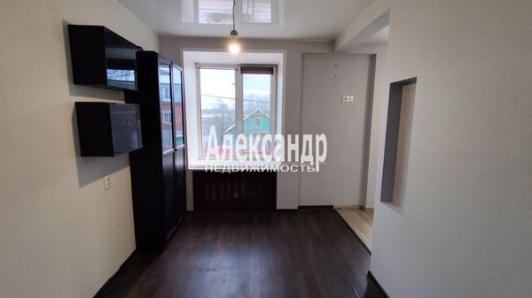 Продам двухкомнатную (2-комн.) квартиру, Маяковского ул, 5, Кировск г