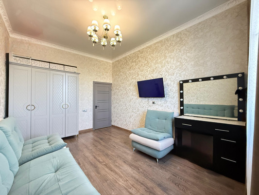 Продам однокомнатную (1-комн.) квартиру, Ленина ул, 2, Чегем г