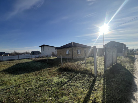 Продам дом, 99а, Укромное с, 0 км от города