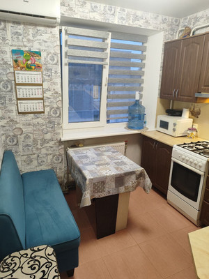 Продам двухкомнатную (2-комн.) квартиру, Победы ул, 25, Залесье с