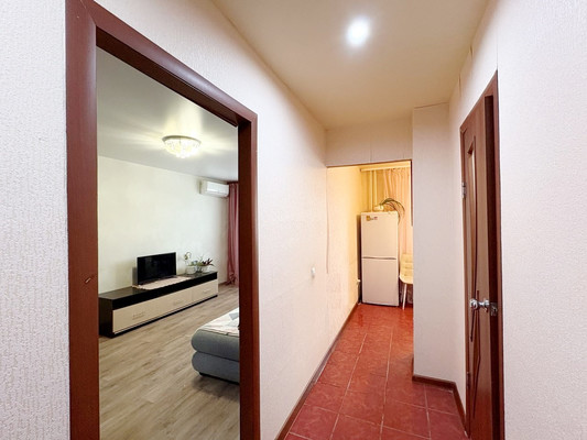 Продам однокомнатную (1-комн.) квартиру, Зеленодольская ул, 67, Пенза г