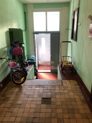 Продам однокомнатную (1-комн.) квартиру, Измайловский б-р, 66, Москва г