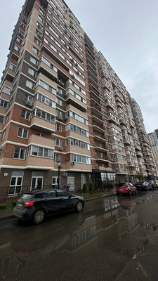 Продам двухкомнатную (2-комн.) квартиру, Автолюбителей ул, 1/7к4, Краснодар г