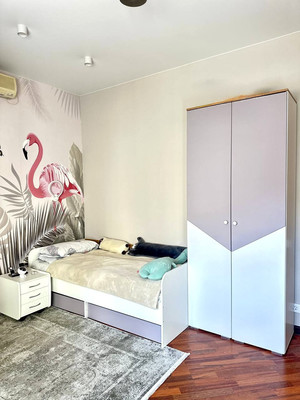 Продам трехкомнатную (3-комн.) квартиру, Комсомольская ул, 29, Ханты-Мансийск г