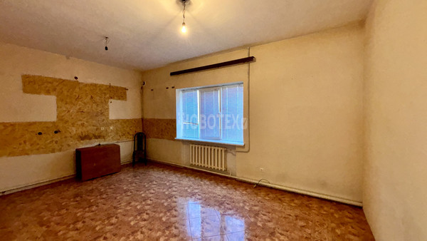 Продам дом, Гвардейская ул, 11, Крымск г, 0 км от города