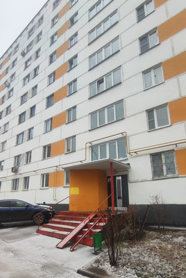 Продам двухкомнатную (2-комн.) квартиру, 1, Щербинка снт