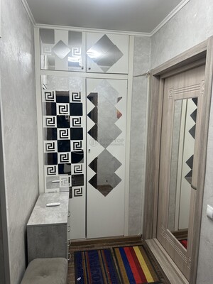 Продам однокомнатную (1-комн.) квартиру, Инициативная ул, 2к1, Москва г