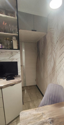 Продам двухкомнатную (2-комн.) квартиру, 1, Щербинка снт