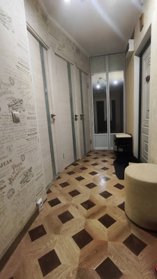 Продам двухкомнатную (2-комн.) квартиру, 1, Щербинка снт