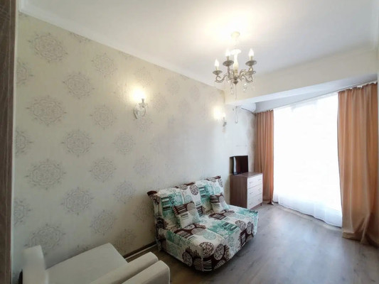 Продам однокомнатную (1-комн.) квартиру, Волжская (Центральный р-н) ул, 34/4, Сочи г