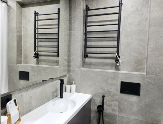 Продам трехкомнатную (3-комн.) квартиру, Волжская (Центральный р-н) ул, 34/3, Сочи г