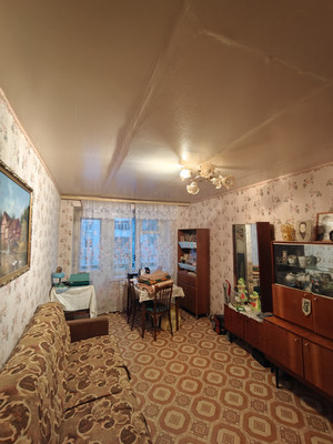 Продам трехкомнатную (3-комн.) квартиру, 2-й мкр, 16, Богородск г