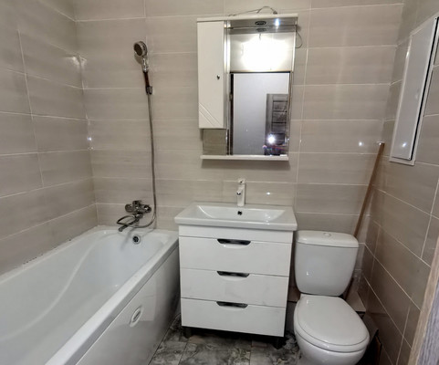 Продам однокомнатную (1-комн.) квартиру, Омелькова ул, 93к1, Анапа г