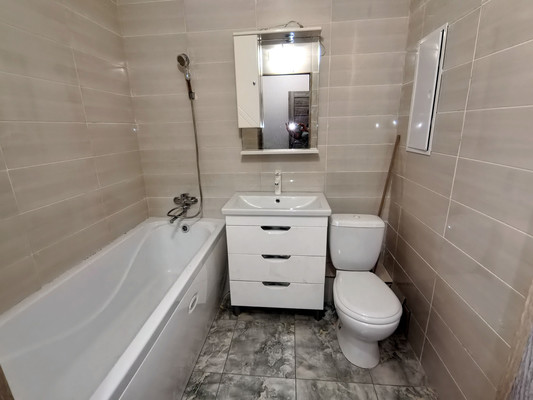 Продам однокомнатную (1-комн.) квартиру, Омелькова ул, 93к1, Анапа г