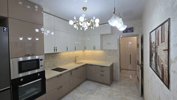 Продам двухкомнатную (2-комн.) квартиру, Омелькова ул, 93к3, Анапа г