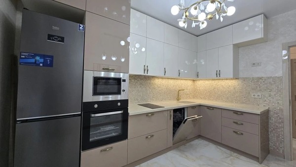 Продам двухкомнатную (2-комн.) квартиру, Омелькова ул, 93к3, Анапа г