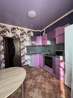 Продам многокомнатную квартиру, 3-й Подгорный пер, 12, Цемдолина с