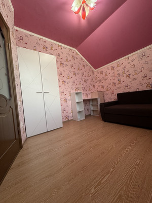 Продам многокомнатную квартиру, 3-й Подгорный пер, 12, Цемдолина с