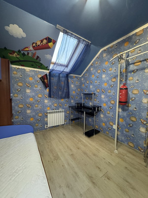 Продам многокомнатную квартиру, 3-й Подгорный пер, 12, Цемдолина с