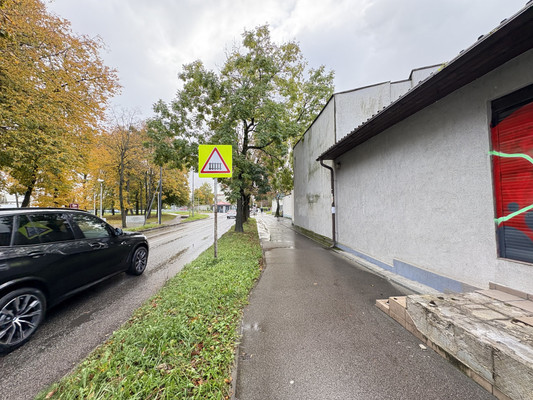 Продам коммерческое помещение 150,5 м2, Нарвская ул, 51ка, Калининград г