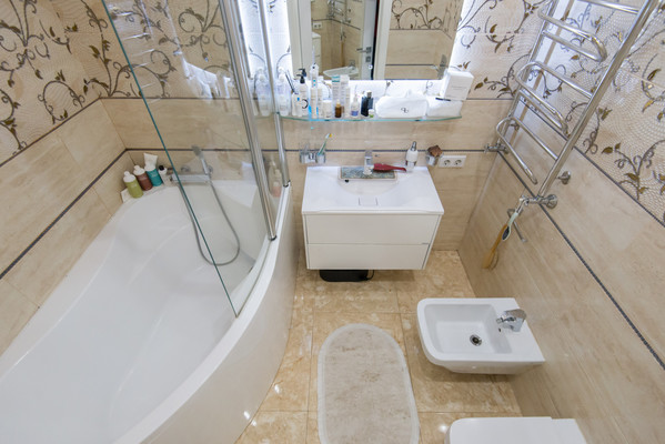 Продам трехкомнатную (3-комн.) квартиру, Варфоломеева ул, 222А, Ростов-на-Дону г