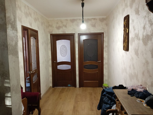 Продам трехкомнатную (3-комн.) квартиру, Жулебинский б-р, 14к9, Москва г