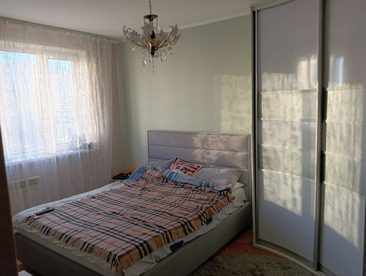 Продам трехкомнатную (3-комн.) квартиру, Жулебинский б-р, 14к9, Москва г