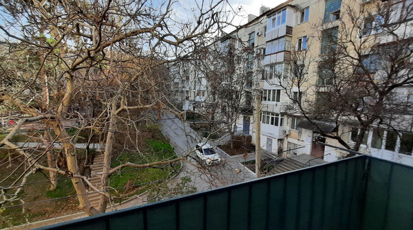 Продам двухкомнатную (2-комн.) квартиру, Аральская ул, 71/88, Симферополь г