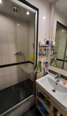 Продам двухкомнатную (2-комн.) квартиру, Аральская ул, 71/88, Симферополь г