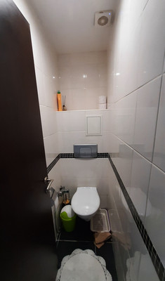 Продам двухкомнатную (2-комн.) квартиру, Аральская ул, 71/88, Симферополь г