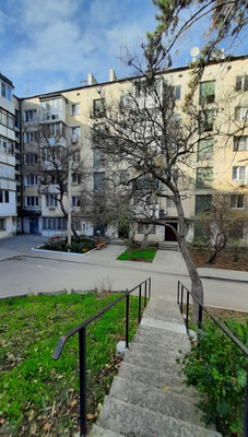 Продам двухкомнатную (2-комн.) квартиру, Аральская ул, 71/88, Симферополь г