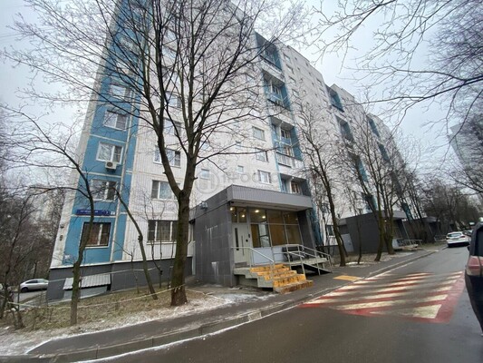 Продам двухкомнатную (2-комн.) квартиру, Загорьевский проезд, 3к2, Москва г