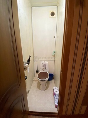 Продам двухкомнатную (2-комн.) квартиру, Загорьевский проезд, 3к2, Москва г