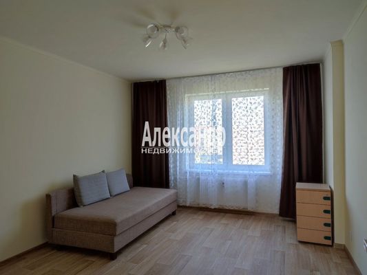 Продам двухкомнатную (2-комн.) квартиру, Екатерининская ул, 3/4, Мурино п