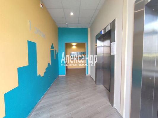 Продам двухкомнатную (2-комн.) квартиру, Екатерининская ул, 3/4, Мурино п