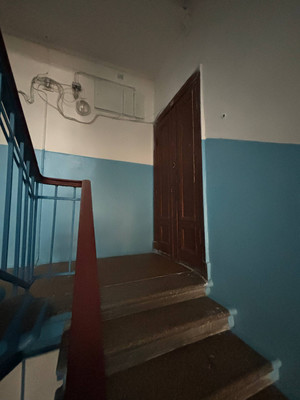 Продам комнату в 3-комн. квартире, Комсомольского канала наб, 24, Колпино г