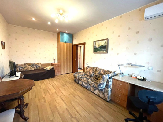 Продам однокомнатную (1-комн.) квартиру, Петровско-Разумовский проезд, 24к18, Москва г