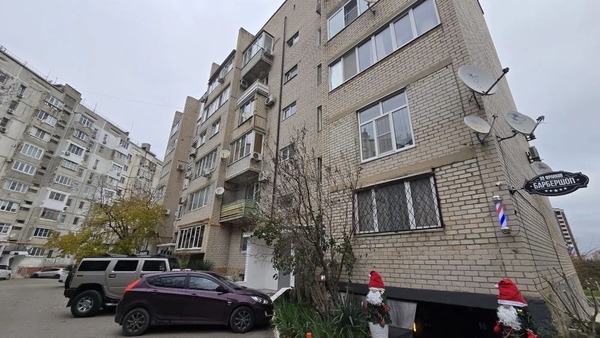 Продам трехкомнатную (3-комн.) квартиру, Ленина ул, 189, Анапа г