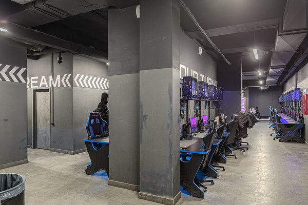 Продам коммерческое помещение 214,8 м2, Светлая ул, 10, Засечное с