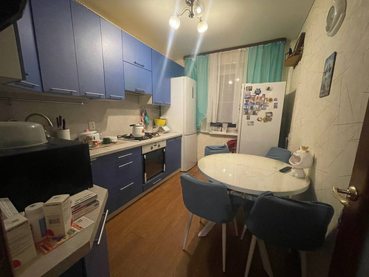 Продам двухкомнатную (2-комн.) квартиру, Новоселов ул, 54, Рязань г