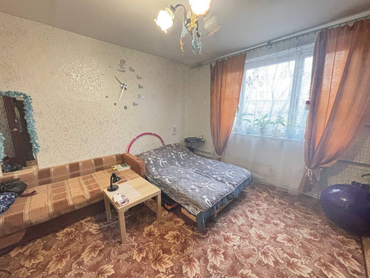 Продам двухкомнатную (2-комн.) квартиру, Плещеева ул, 28, Москва г