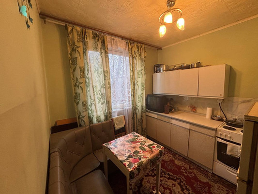 Продам двухкомнатную (2-комн.) квартиру, Плещеева ул, 28, Москва г