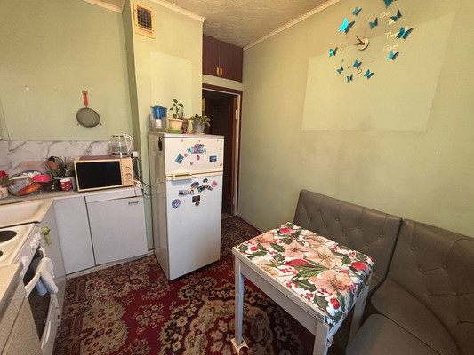 Продам двухкомнатную (2-комн.) квартиру, Плещеева ул, 28, Москва г