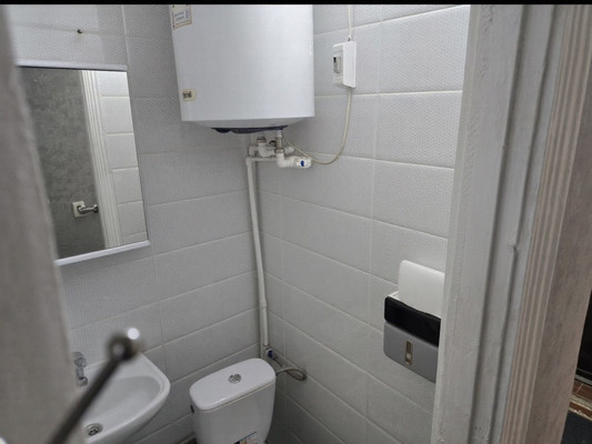 Продам однокомнатную (1-комн.) квартиру, Русская ул, 38, Симферополь г