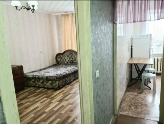 Продам однокомнатную (1-комн.) квартиру, Русская ул, 38, Симферополь г